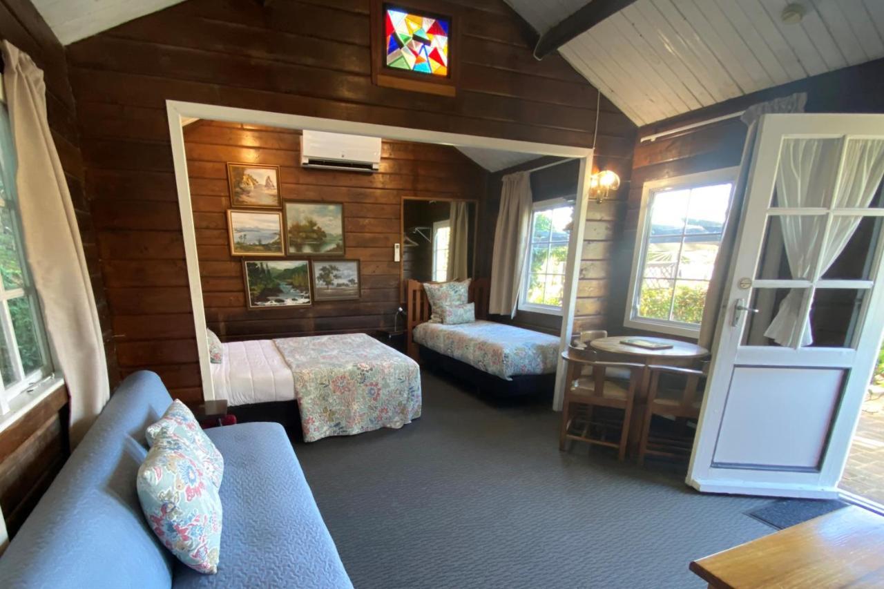 Paihia Place Cottage - Central ไปเฮีย ภายนอก รูปภาพ