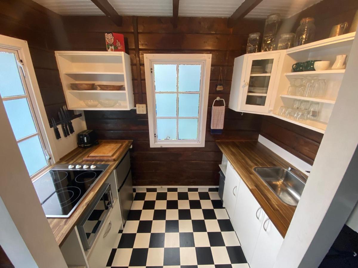 Paihia Place Cottage - Central ไปเฮีย ภายนอก รูปภาพ