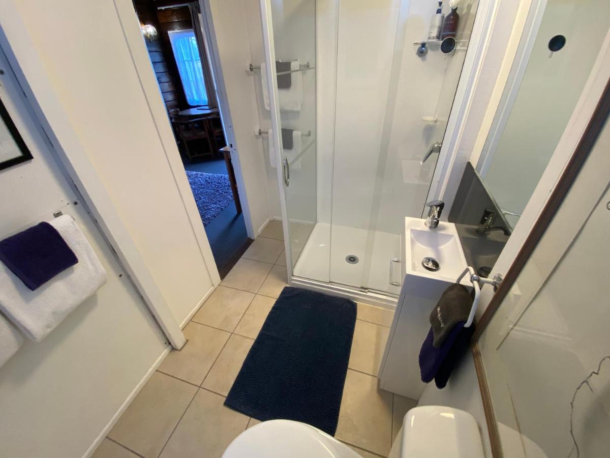 Paihia Place Cottage - Central ไปเฮีย ภายนอก รูปภาพ