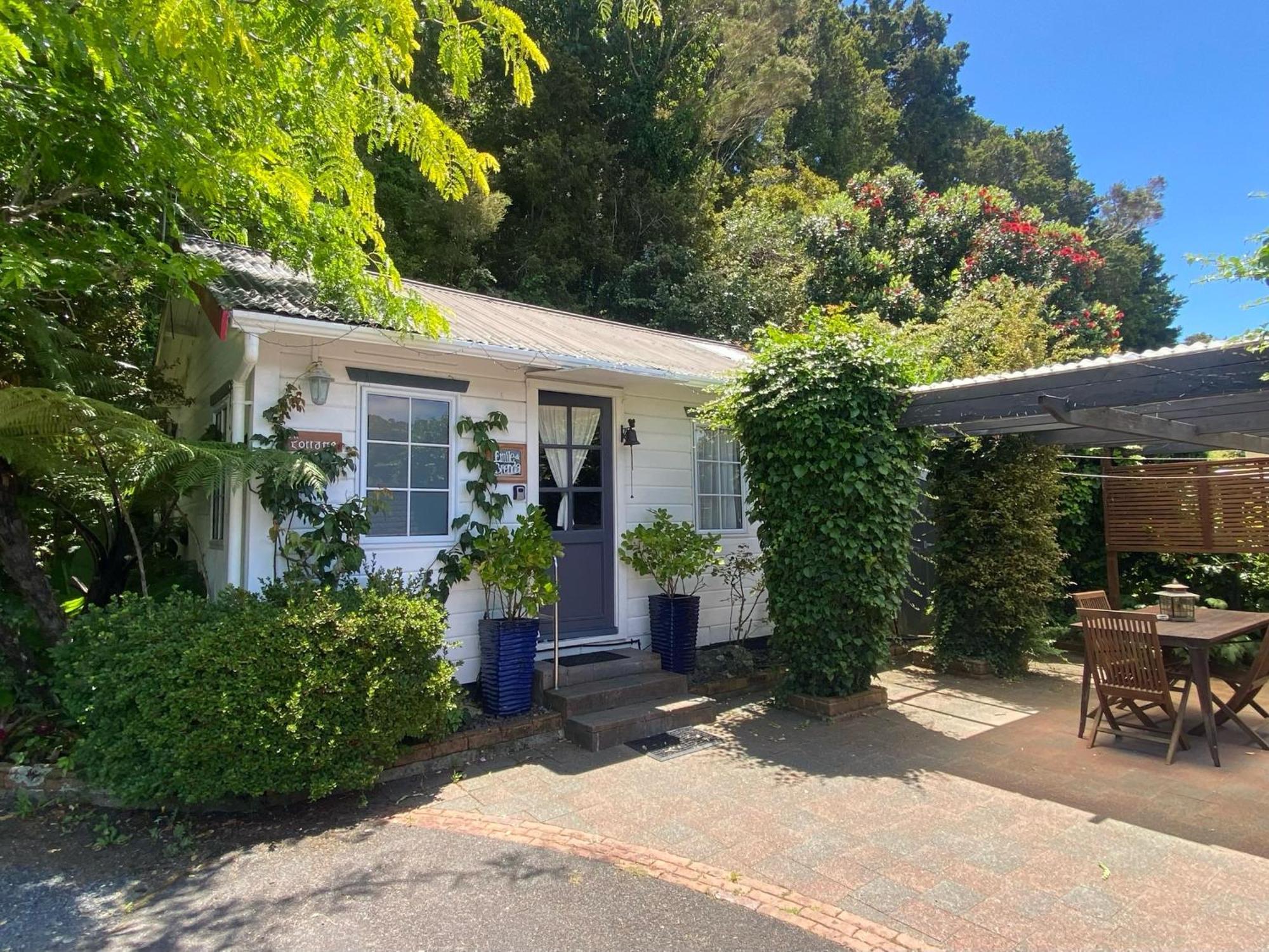Paihia Place Cottage - Central ไปเฮีย ภายนอก รูปภาพ